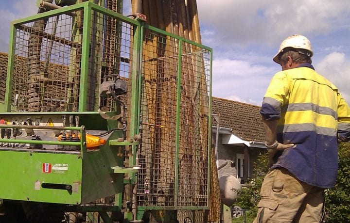 Yarlington ground source heat pumps borehole drilling - Installations