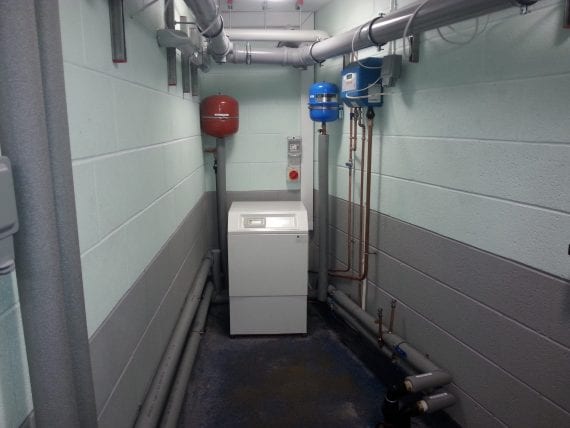 Ground Source Review: RNLI Porthdinllaen. Single Compact Heat Pump