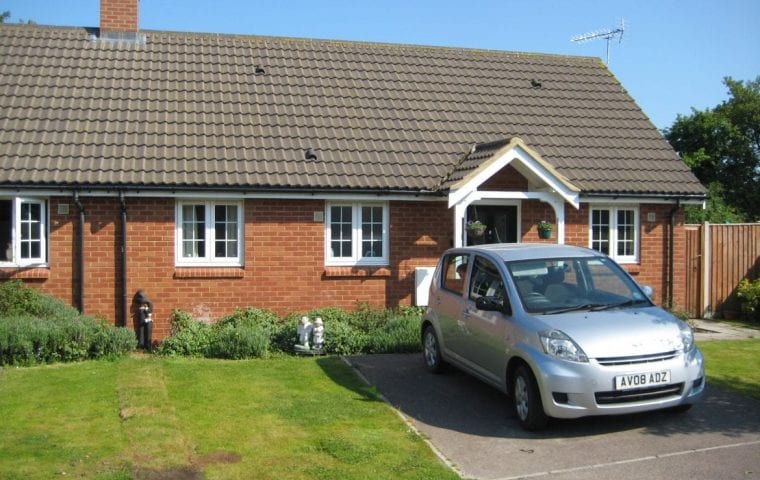 Kensa Ground Source Heat Pump Review: Social Housing - Flagship Housing bungalow with borehole