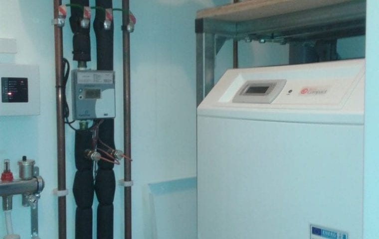 Ground Source Review Kiln Cottage, St Austell ǀ Heat Pump 1